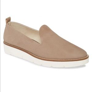 Paul Green Bahama Perforated Slip-On
Sneaker